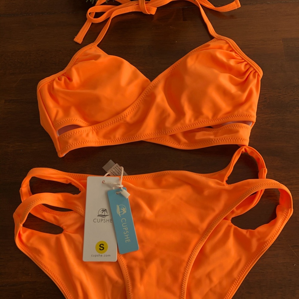 CUPSHE BIKINI